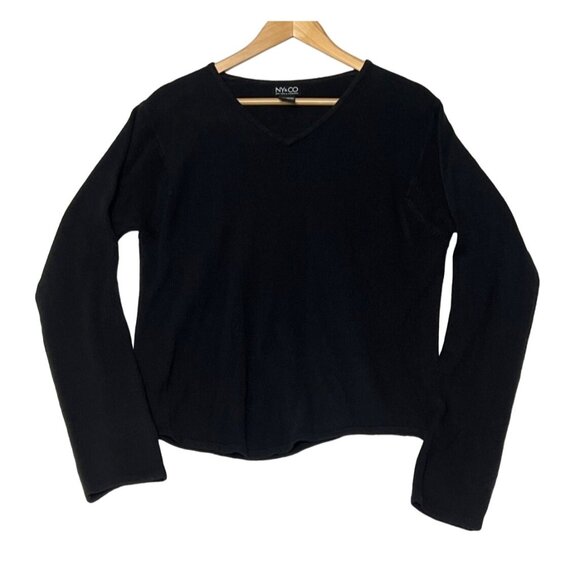 NY & Co  Sweater Size XL Black Acrylic V-Neck Long Sleeve SOFT Goth - Picture 1 of 16